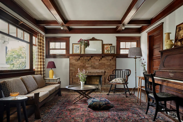 Incorporating Vintage Hinges in Home Design