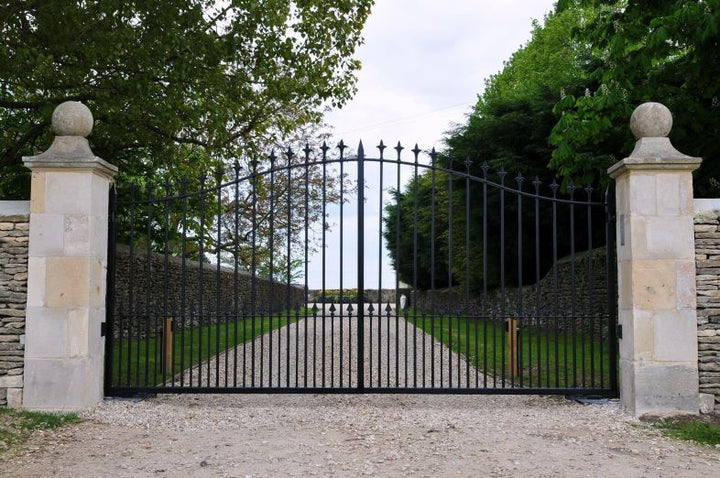 How to Maintain Your Gate Hinges for Long-Lasting Use tdchinges How to Maintain Your Gate Hinges for Long-Lasting Use tdchinges